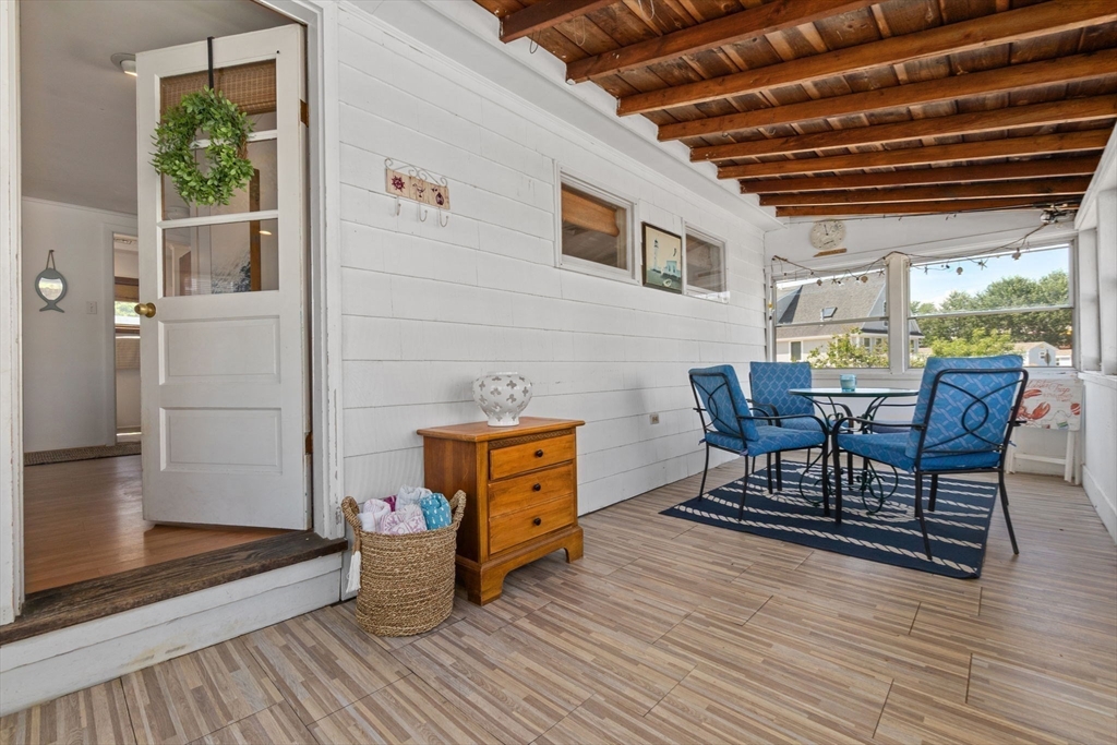 2 bed, 1 bath apartment for rent at 68 Southern Blvd Unit WINTER, Plum Island — photo 8 of 15
