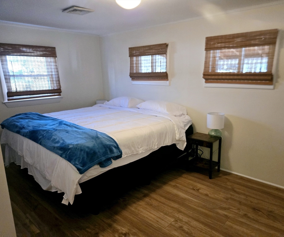 2 bed, 1 bath apartment for rent at 68 Southern Blvd Unit WINTER, Plum Island — photo 11 of 15