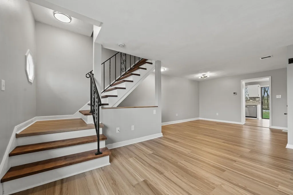 3 bed, 2 bath apartment for rent at 68 Sterling Ln Unit 68, Bradford — photo 16 of 26