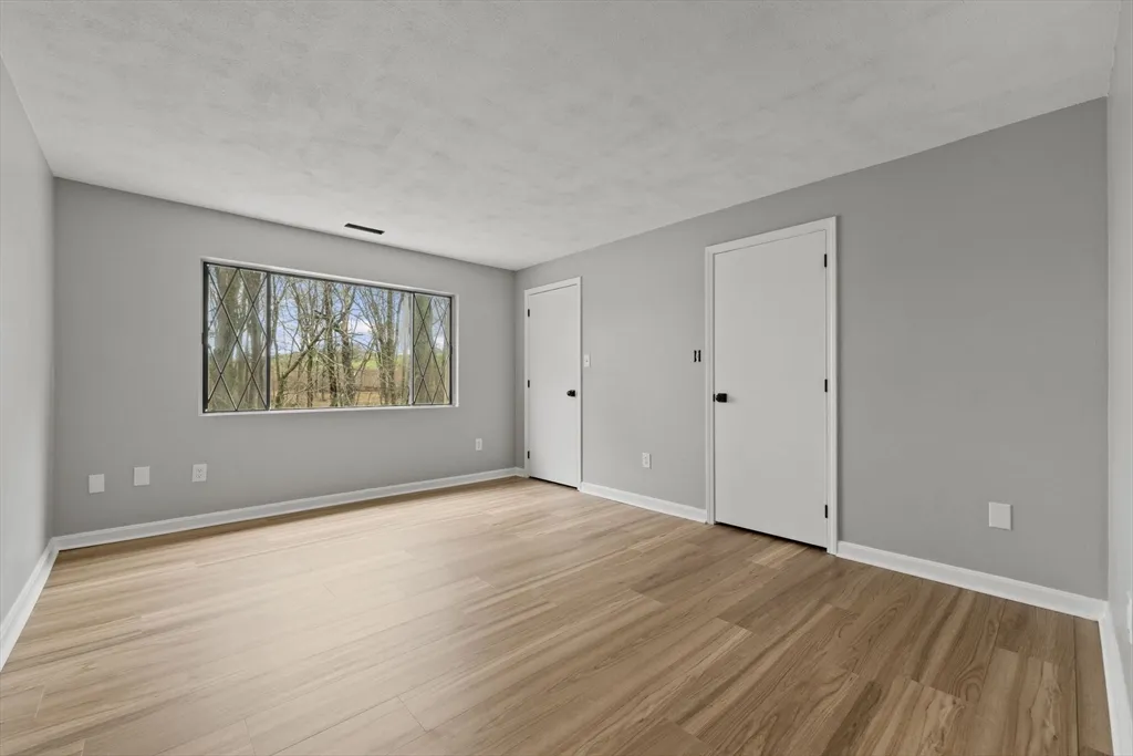 3 bed, 2 bath apartment for rent at 68 Sterling Ln Unit 68, Bradford — photo 18 of 26