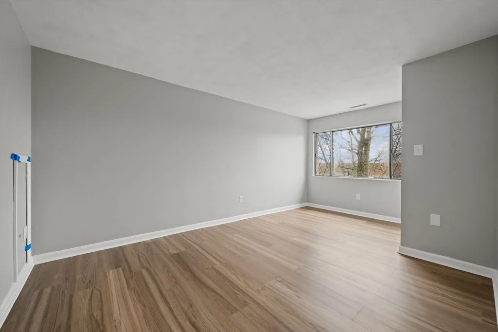 3 bed, 2 bath apartment for rent at 68 Sterling Ln Unit 68, Bradford — photo 17 of 26