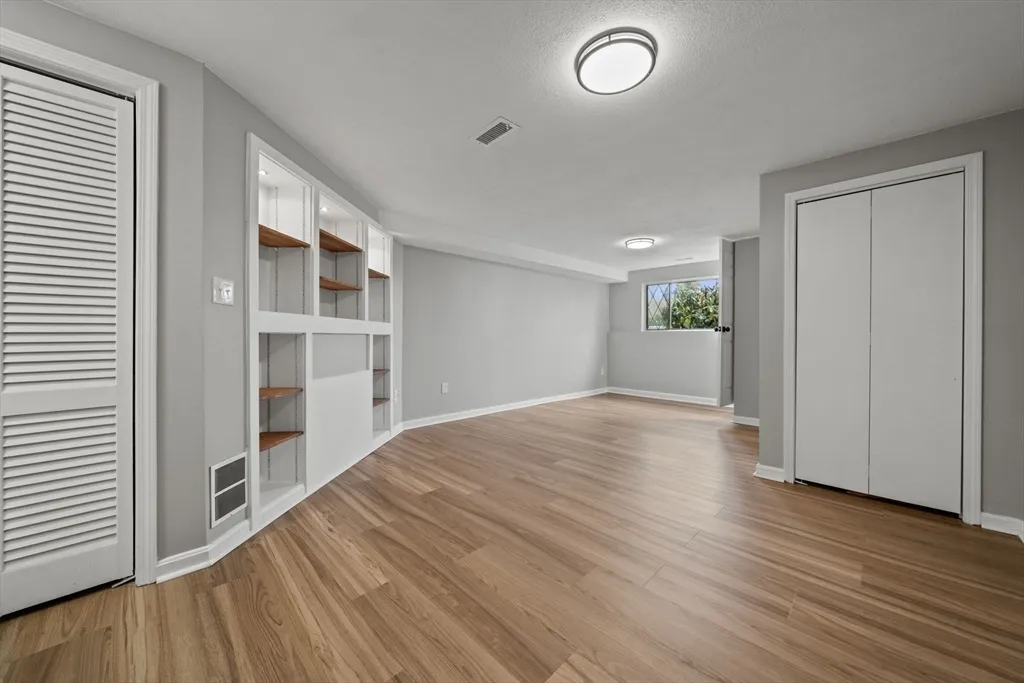3 bed, 2 bath apartment for rent at 68 Sterling Ln Unit 68, Bradford — photo 11 of 26
