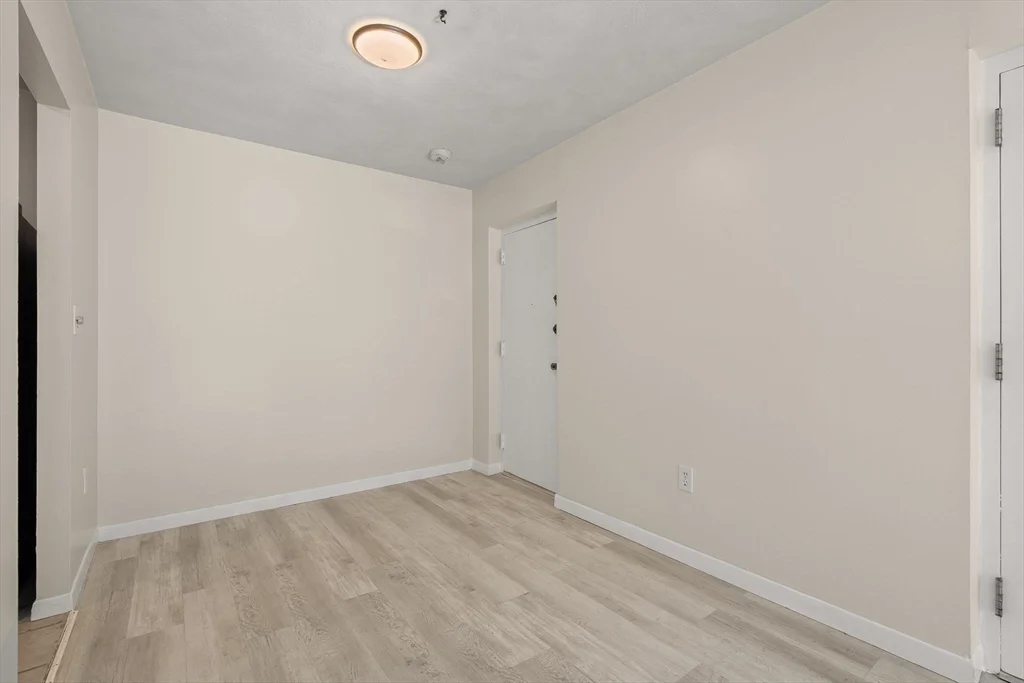 2 bed, 1 bath apartment for rent at 68 Summer Ave Unit 1, Stoughton — photo 13 of 22