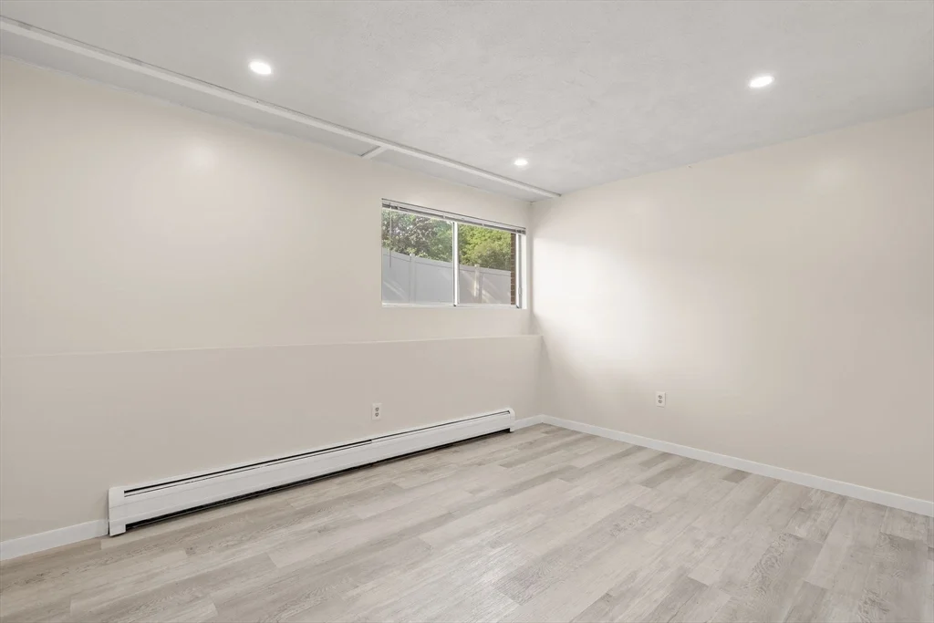 2 bed, 1 bath apartment for rent at 68 Summer Ave Unit 1, Stoughton — photo 18 of 22