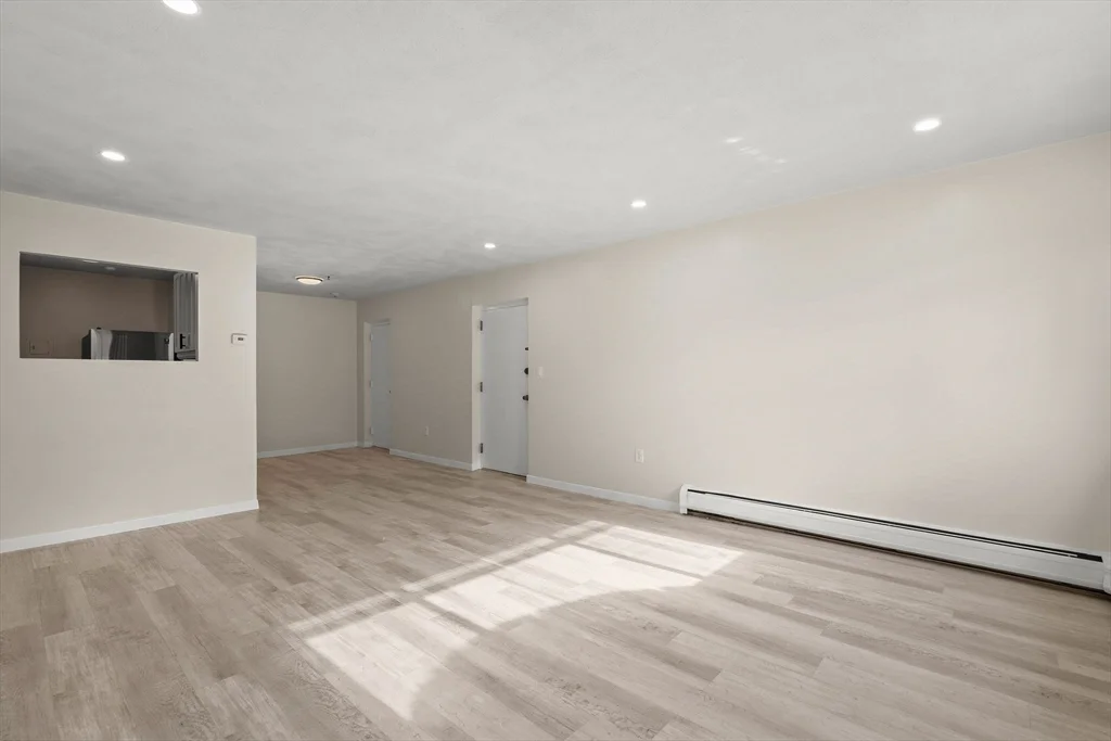 2 bed, 1 bath apartment for rent at 68 Summer Ave Unit 1, Stoughton — photo 12 of 22