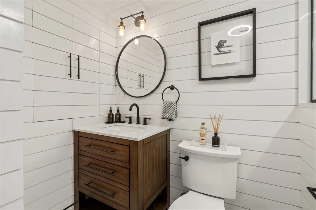 2 bed, 1 bath apartment for rent at 68 Telegraph St Unit 1, South Boston — photo 17 of 31