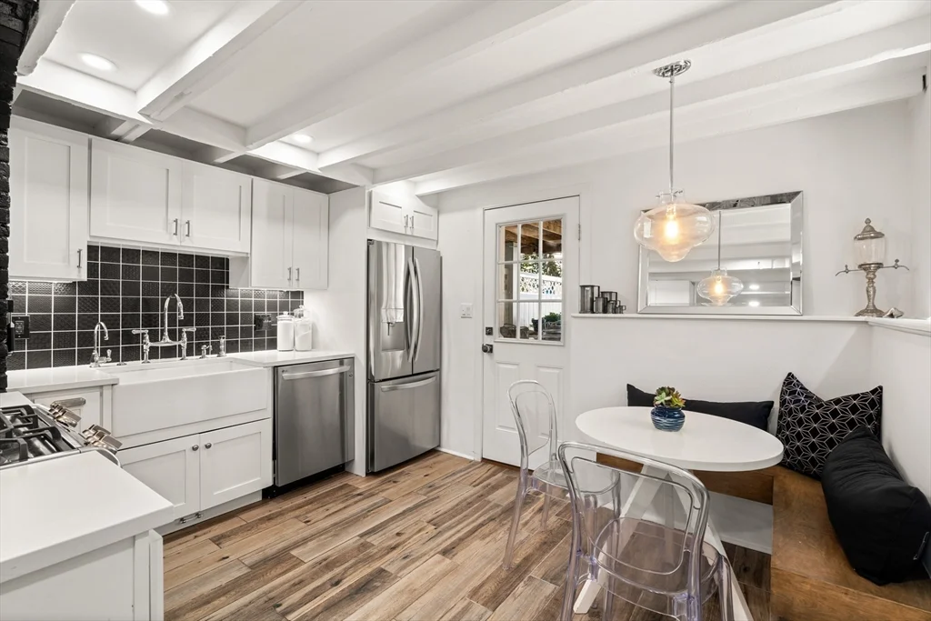 2 bed, 1 bath apartment for rent at 68 Telegraph St Unit 1, South Boston — photo 5 of 31