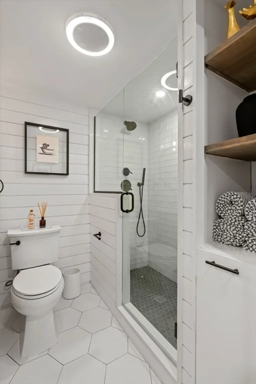 2 bed, 1 bath apartment for rent at 68 Telegraph St Unit 1, South Boston — photo 18 of 31