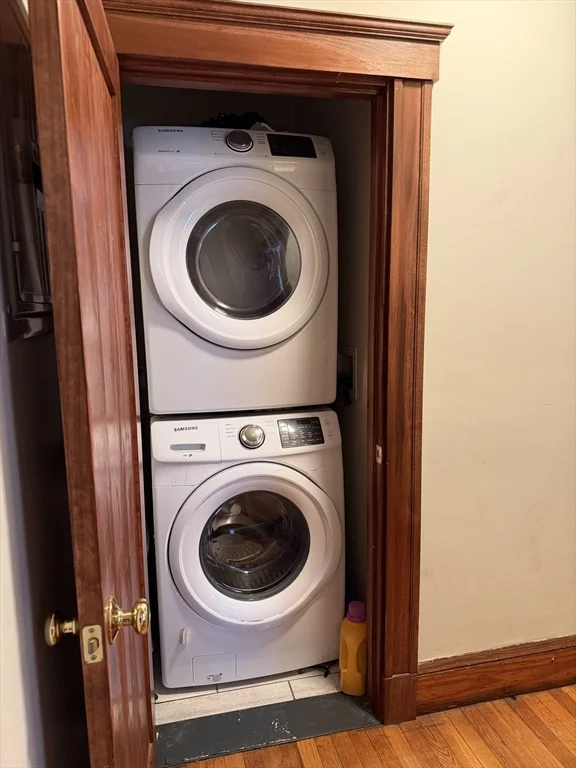 4 bed, 2 bath apartment for rent at 68 Thomas Park Unit 1, South Boston — photo 6 of 26