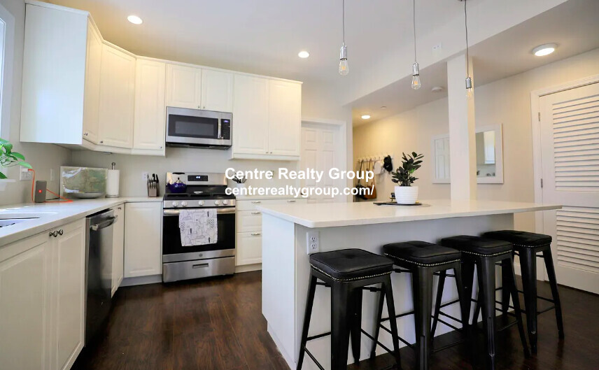2 bed, 2 bath apartment for rent at 68 Topliff Unit 1, Dorchester — photo 1 of 11