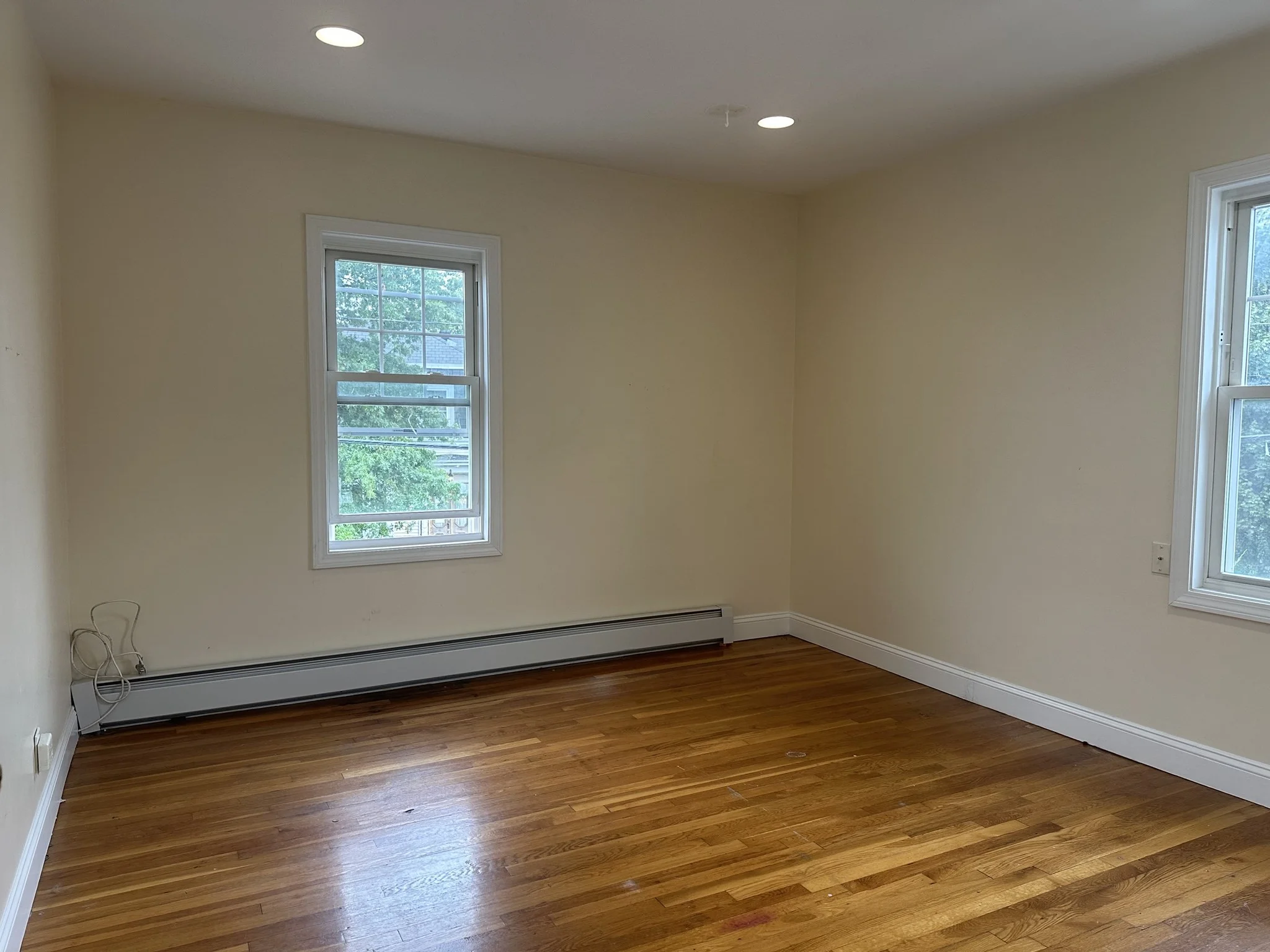 2 bed, 1 bath apartment for rent at 68 Union St Unit 3, Quincy — photo 2 of 6