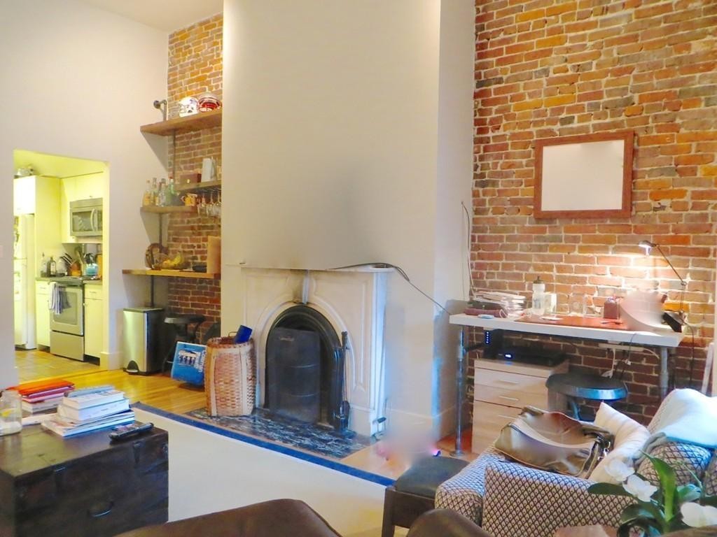 2 bed, 1 bath apartment for rent at 68 Waltham St Unit 2, Boston — photo 8 of 18