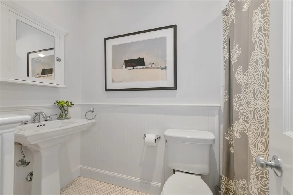 2 bed, 2 bath apartment for rent at 68 Waltham St Unit 3, South End — photo 20 of 23