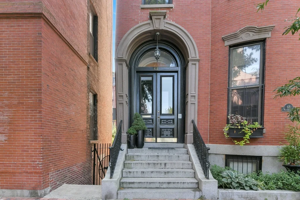 2 bed, 2 bath apartment for rent at 68 Waltham St Unit 3, South End — photo 21 of 23