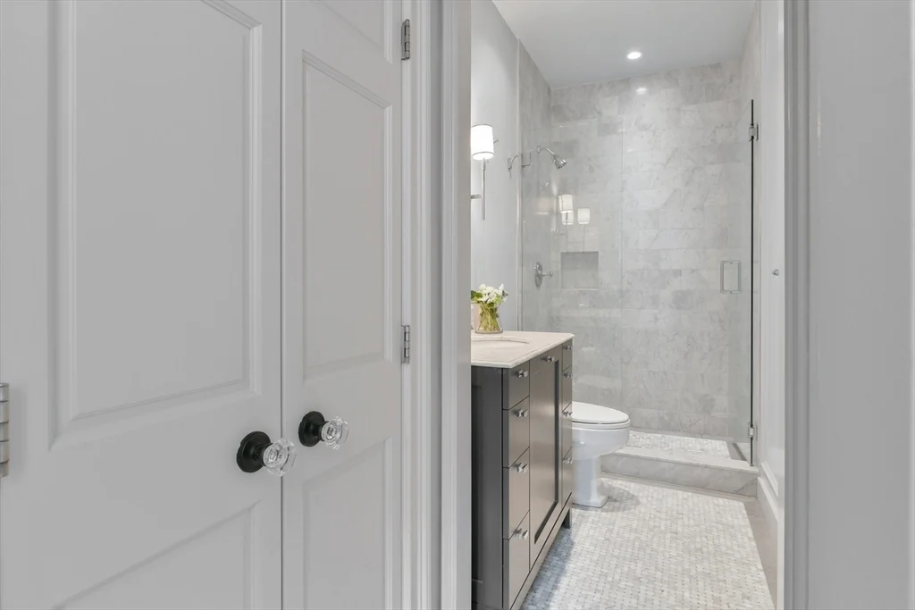 2 bed, 2 bath apartment for rent at 68 Waltham St Unit 3, South End — photo 16 of 23
