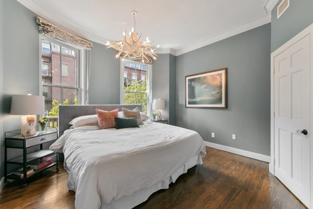 2 bed, 2 bath apartment for rent at 68 Waltham St Unit 3, South End — photo 15 of 23