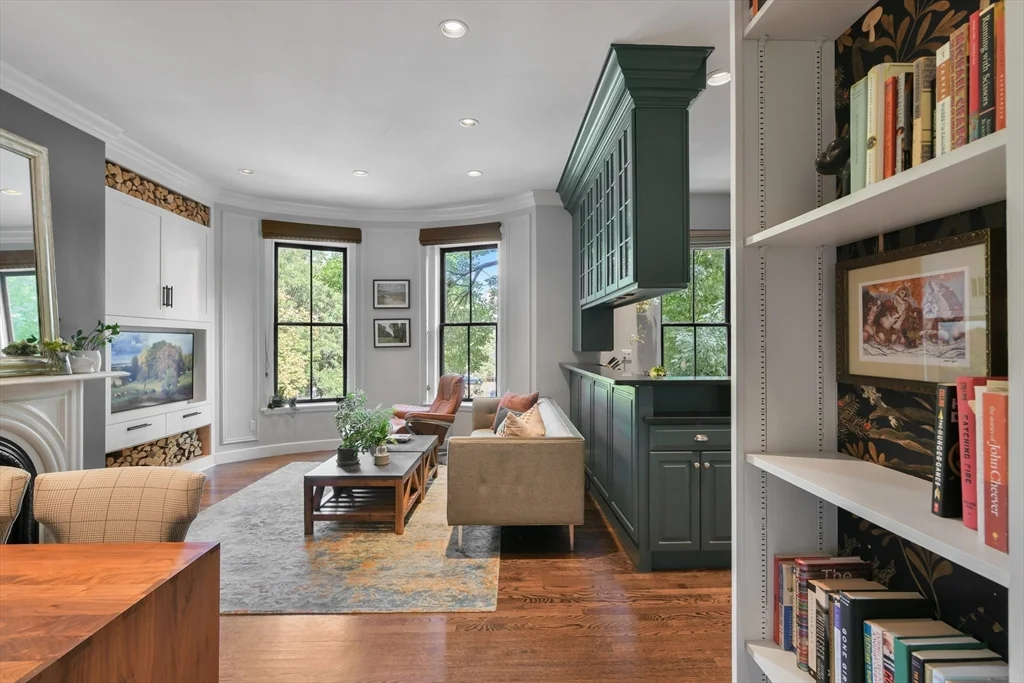 2 bed, 2 bath apartment for rent at 68 Waltham St Unit 3, South End — photo 12 of 23