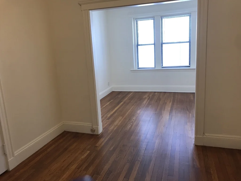 Studio bed, 1 bath apartment for rent at 68 Washington St Unit 16, Malden — photo 4 of 8