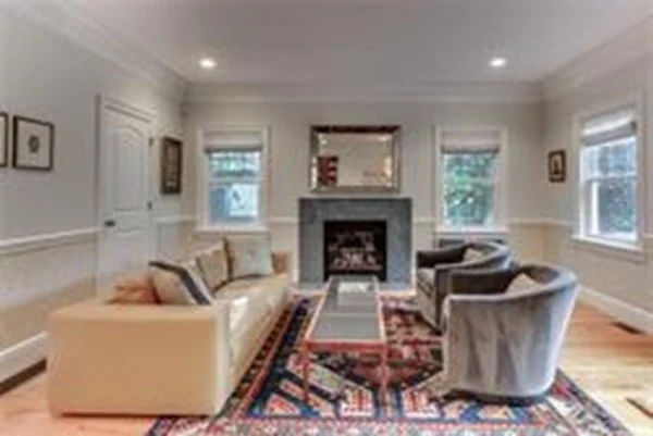4 bed, 3 bath apartment for rent at 68 Waverley Ave Unit 1, Newton Corner — photo 2 of 15