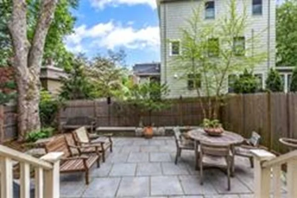 4 bed, 3 bath apartment for rent at 68 Waverley Ave Unit 1, Newton Corner — photo 15 of 15