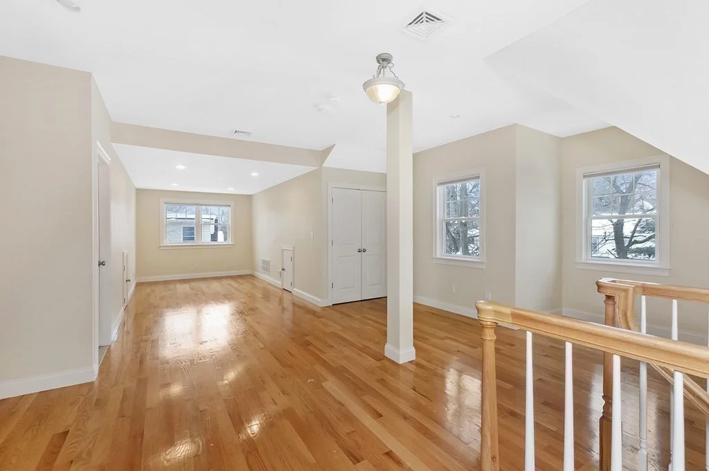 4 bed, 3 bath apartment for rent at 68 Waverley Ave Unit 2, Newton Corner — photo 22 of 29