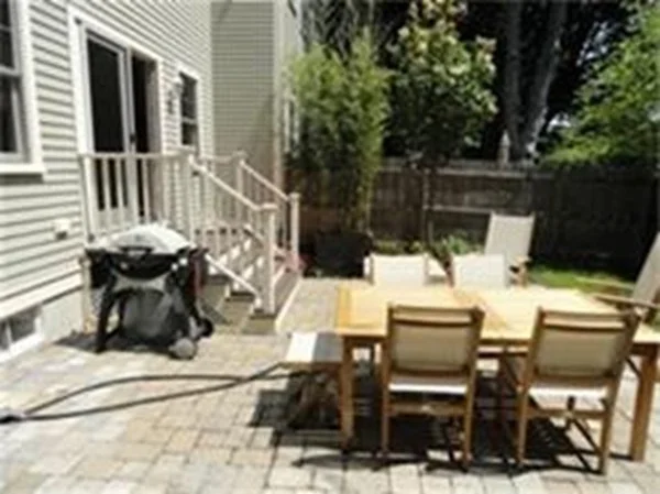 4 bed, 3 bath apartment for rent at 68 Waverley Ave Unit 2, Newton Corner — photo 27 of 29