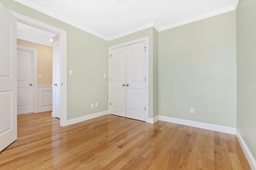 4 bed, 3 bath apartment for rent at 68 Waverley Ave Unit 2, Newton Corner — photo 16 of 29