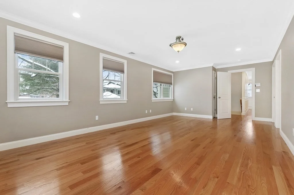 4 bed, 3 bath apartment for rent at 68 Waverley Ave Unit 2, Newton Corner — photo 11 of 29