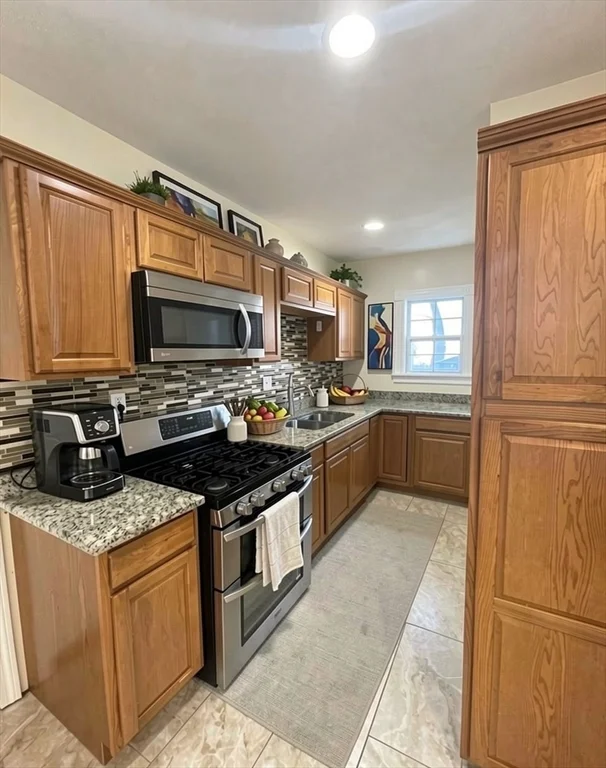 3 bed, 1 bath apartment for rent at 68 Williams St Unit 1, Jamaica Plain