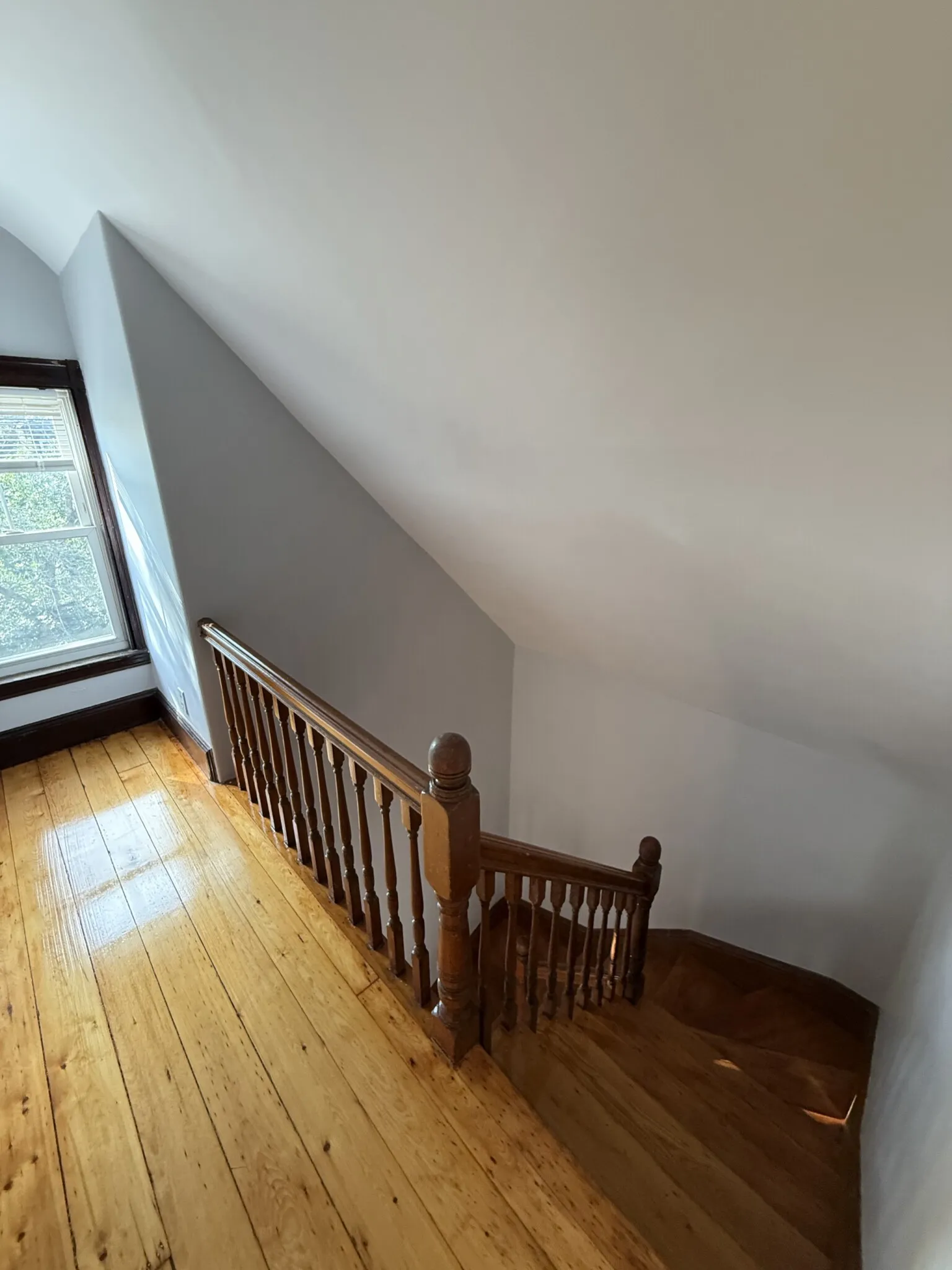 5 bed, 2 bath apartment for rent at 68 Willow Ave Unit X, Davis Square — photo 15 of 24