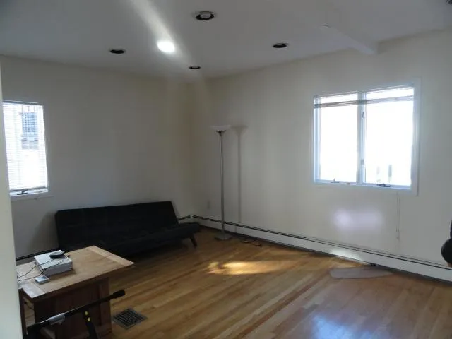 3 bed, 1 bath apartment for rent at 68 Winchester St Unit 1, South Medford — photo 5 of 9