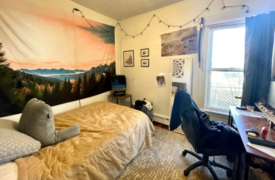3 bed, 1 bath apartment for rent at 68 Winchester St Unit 1, South Medford — photo 6 of 9
