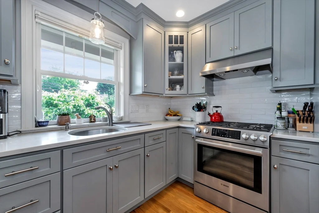 3 bed, 2 bath apartment for rent at 68 Woburn St Unit 68, Lexington — photo 11 of 30