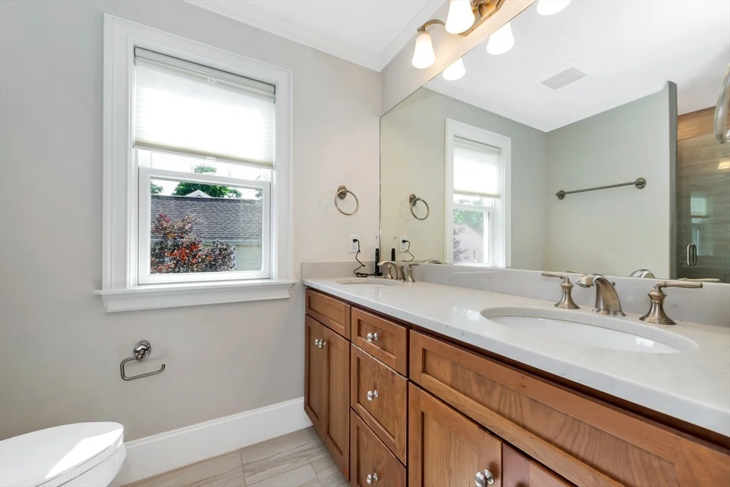 3 bed, 2 bath apartment for rent at 68 Woburn St Unit 68, Lexington — photo 14 of 30