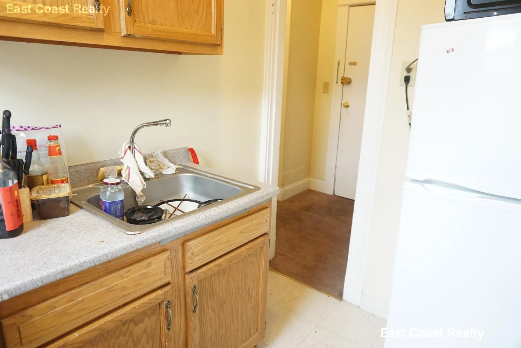 1 bed, 1 bath apartment for rent at 68 Woodstock Ave Unit 11, Brighton — photo 4 of 13