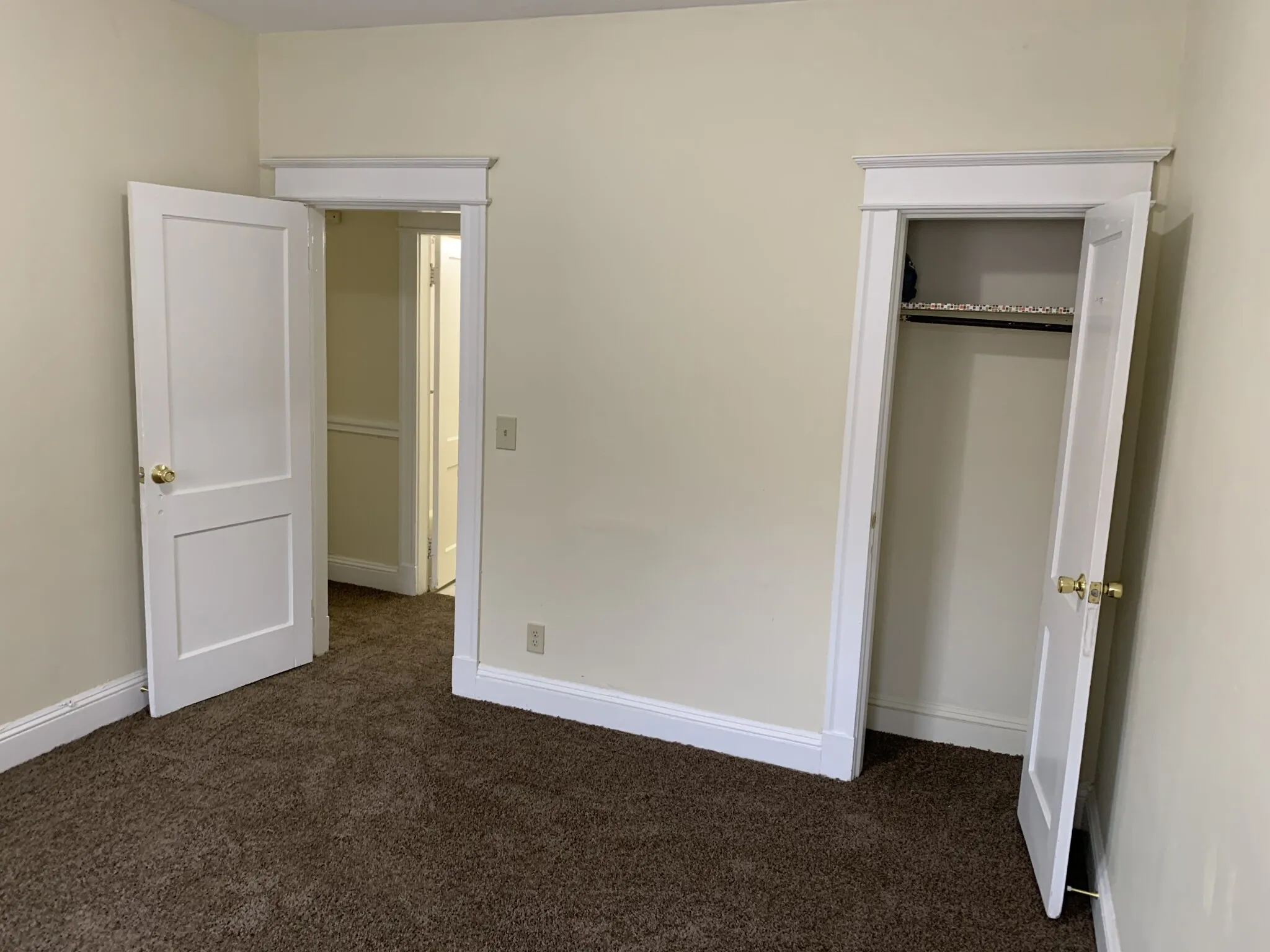 1 bed, 1 bath apartment for rent at 68 Woodstock Ave Unit 12, Brighton — photo 15 of 18