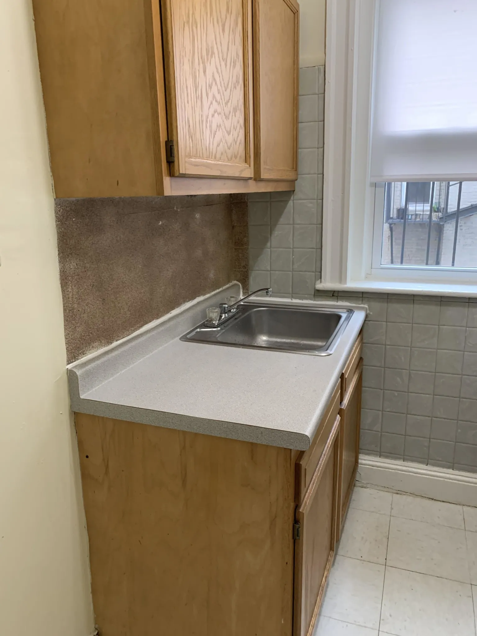 1 bed, 1 bath apartment for rent at 68 Woodstock Ave Unit 12, Brighton — photo 11 of 18