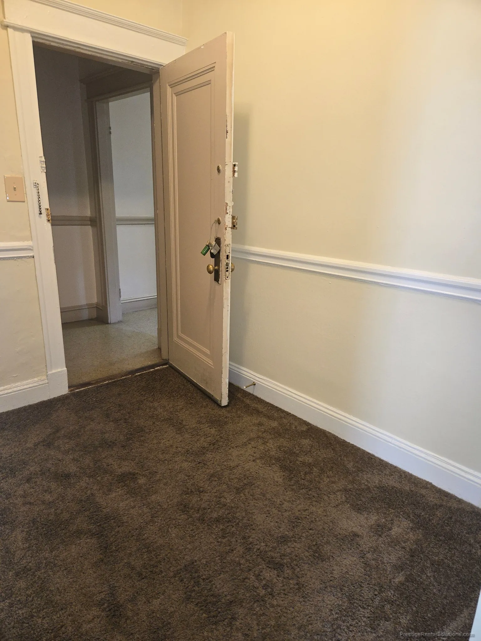 1 bed, 1 bath apartment for rent at 68 Woodstock Ave Unit 12, Brighton — photo 6 of 18