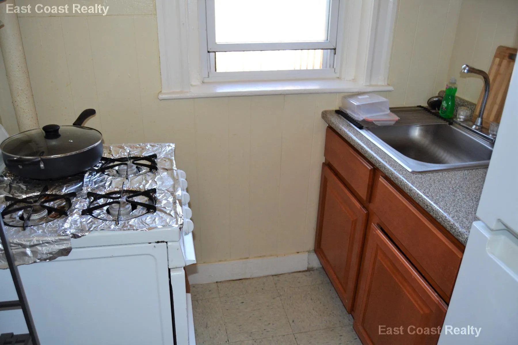 1 bed, 1 bath apartment for rent at 68 Woodstock Ave Unit 14, Brighton — photo 7 of 16
