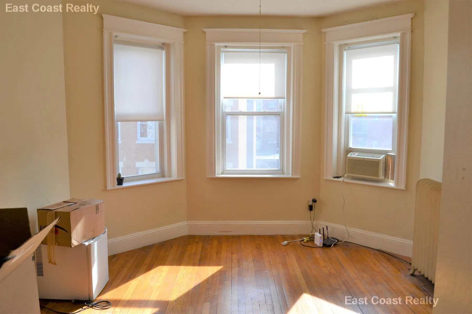 1 bed, 1 bath apartment for rent at 68 Woodstock Ave Unit 14, Brighton — photo 4 of 16