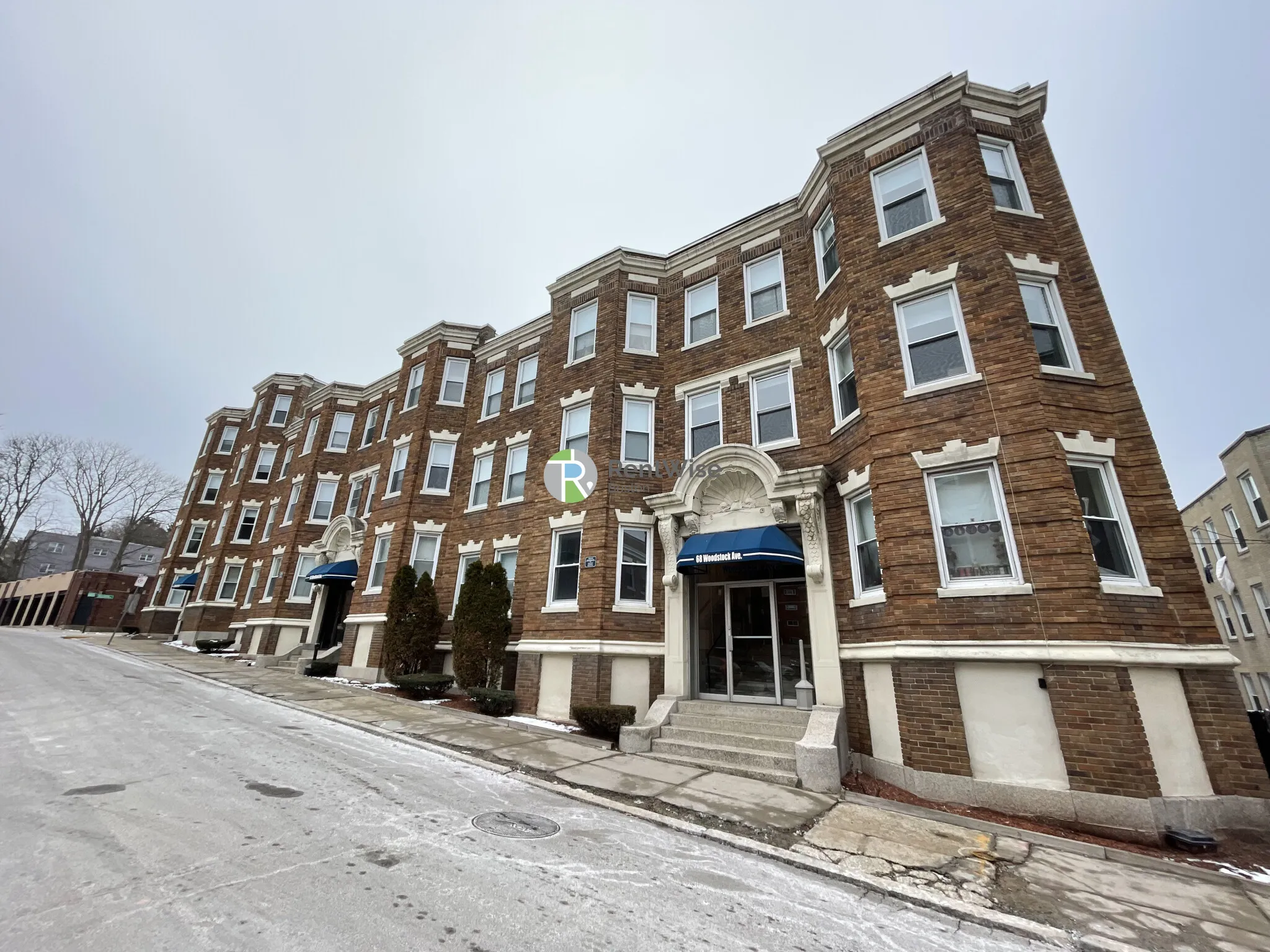1 bed, 1 bath apartment for rent at 68 Woodstock Ave Unit 14, Brighton — photo 12 of 18