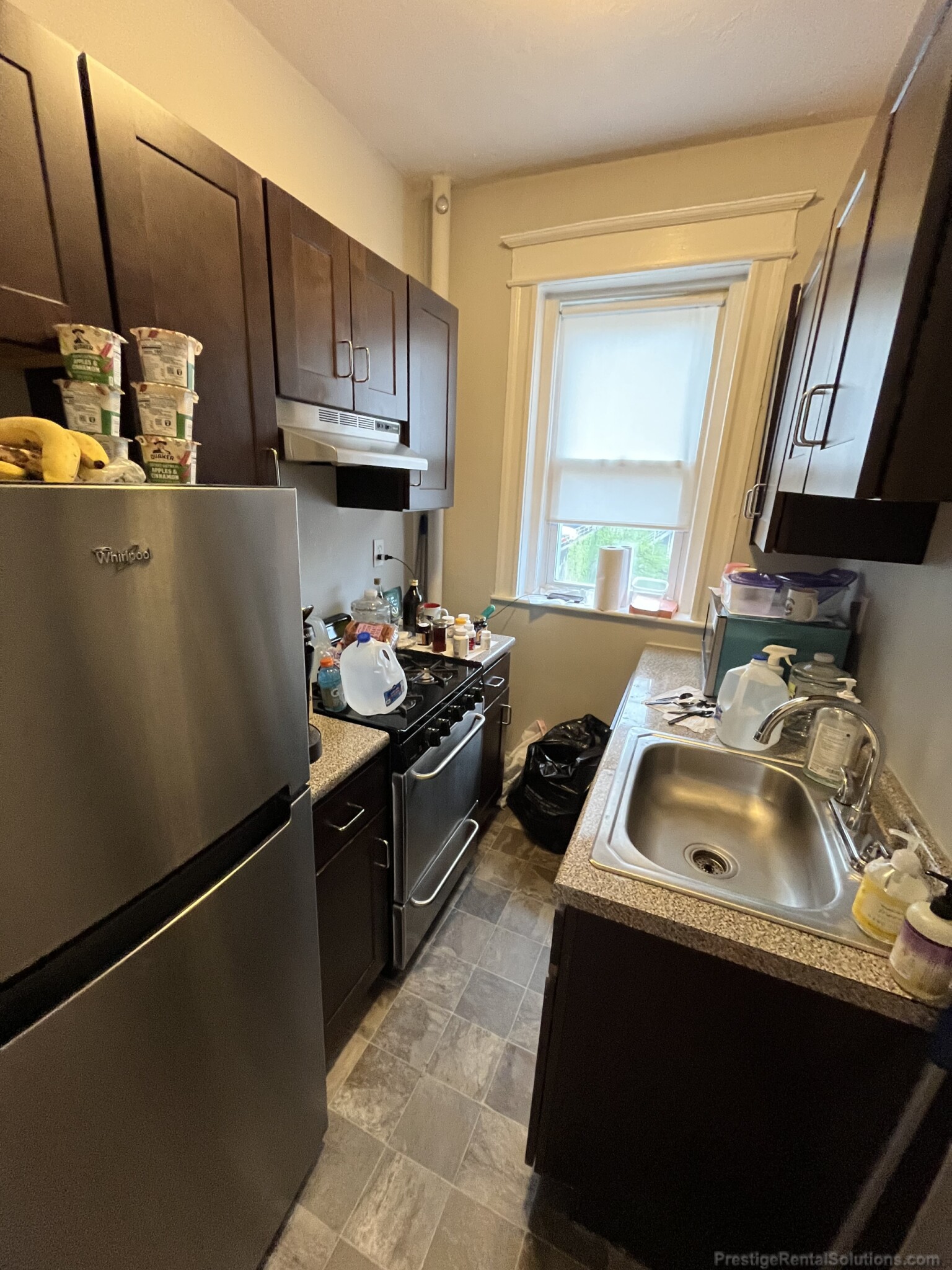 1 split bed, 1 bath apartment for rent at 68 Woodstock Ave Unit 19, Brighton — photo 2 of 10