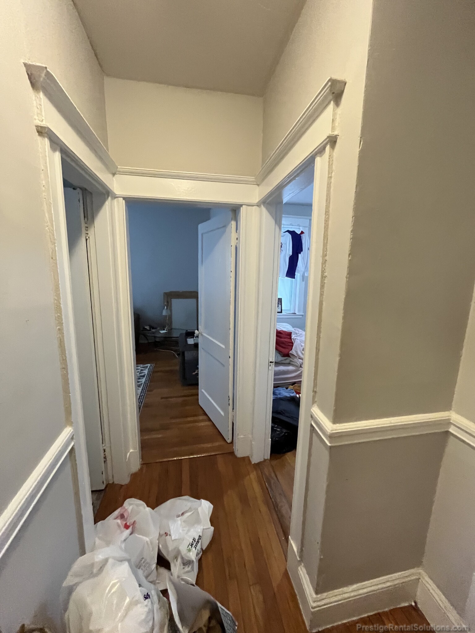 1 split bed, 1 bath apartment for rent at 68 Woodstock Ave Unit 19, Brighton — photo 4 of 10