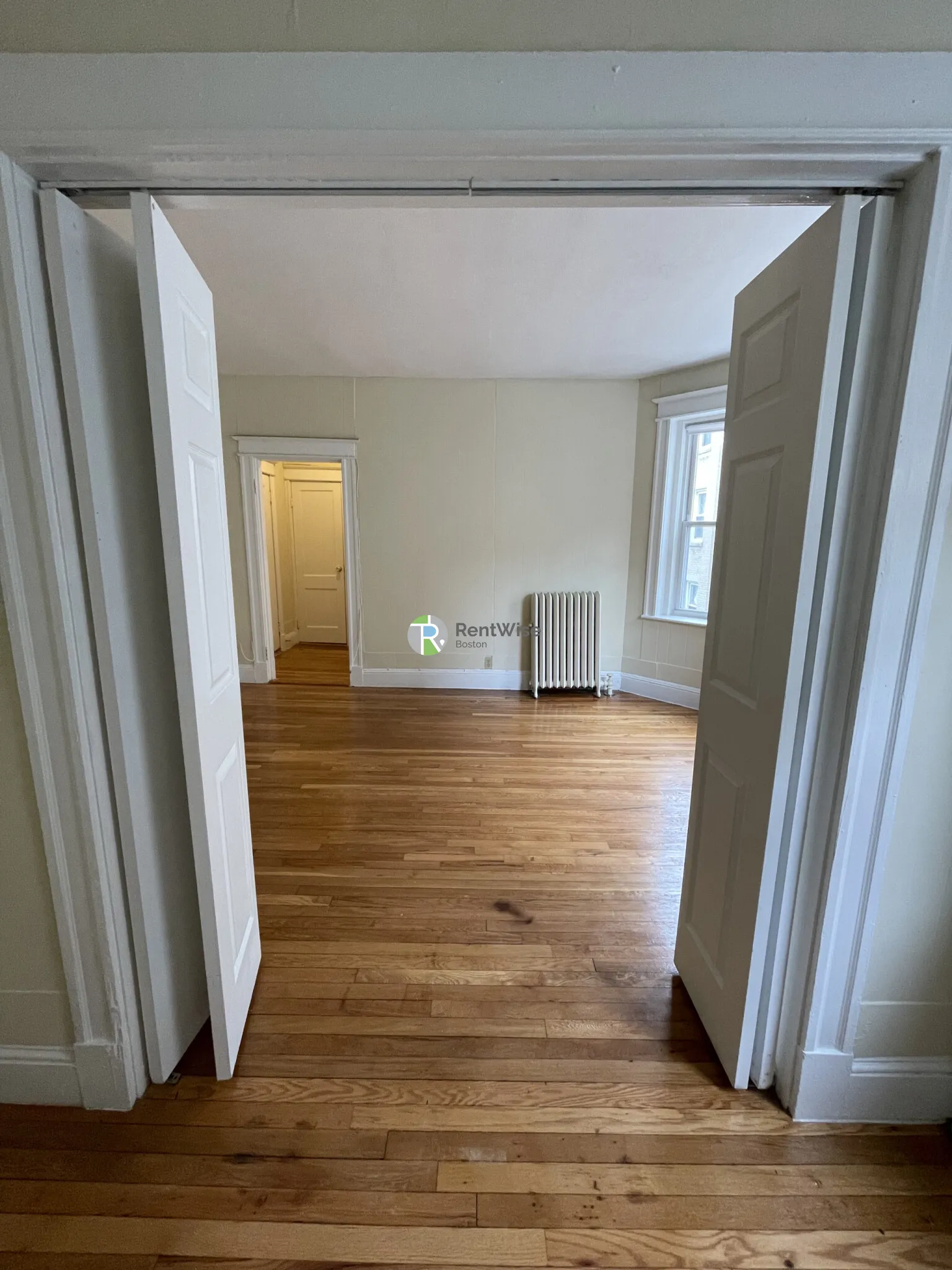 Studio bed, 1 bath apartment for rent at 68 Woodstock Ave Unit 3, Brighton — photo 6 of 24
