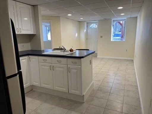 2 bed, 1 bath apartment for rent at 680 Boylston Unit 1, Newton Highlands — photo 6 of 15