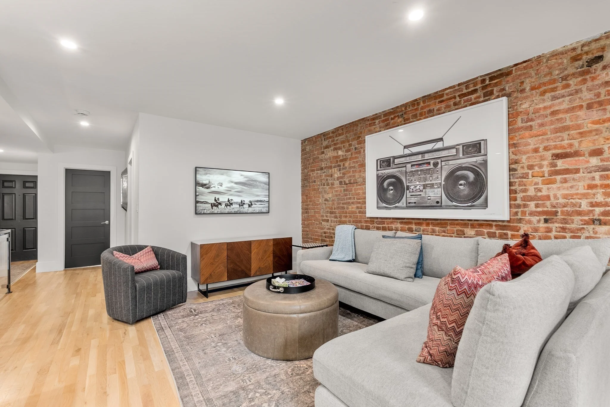 3 bed, 2 bath apartment for rent at 680 Tremont St Unit 1, South End — photo 10 of 26