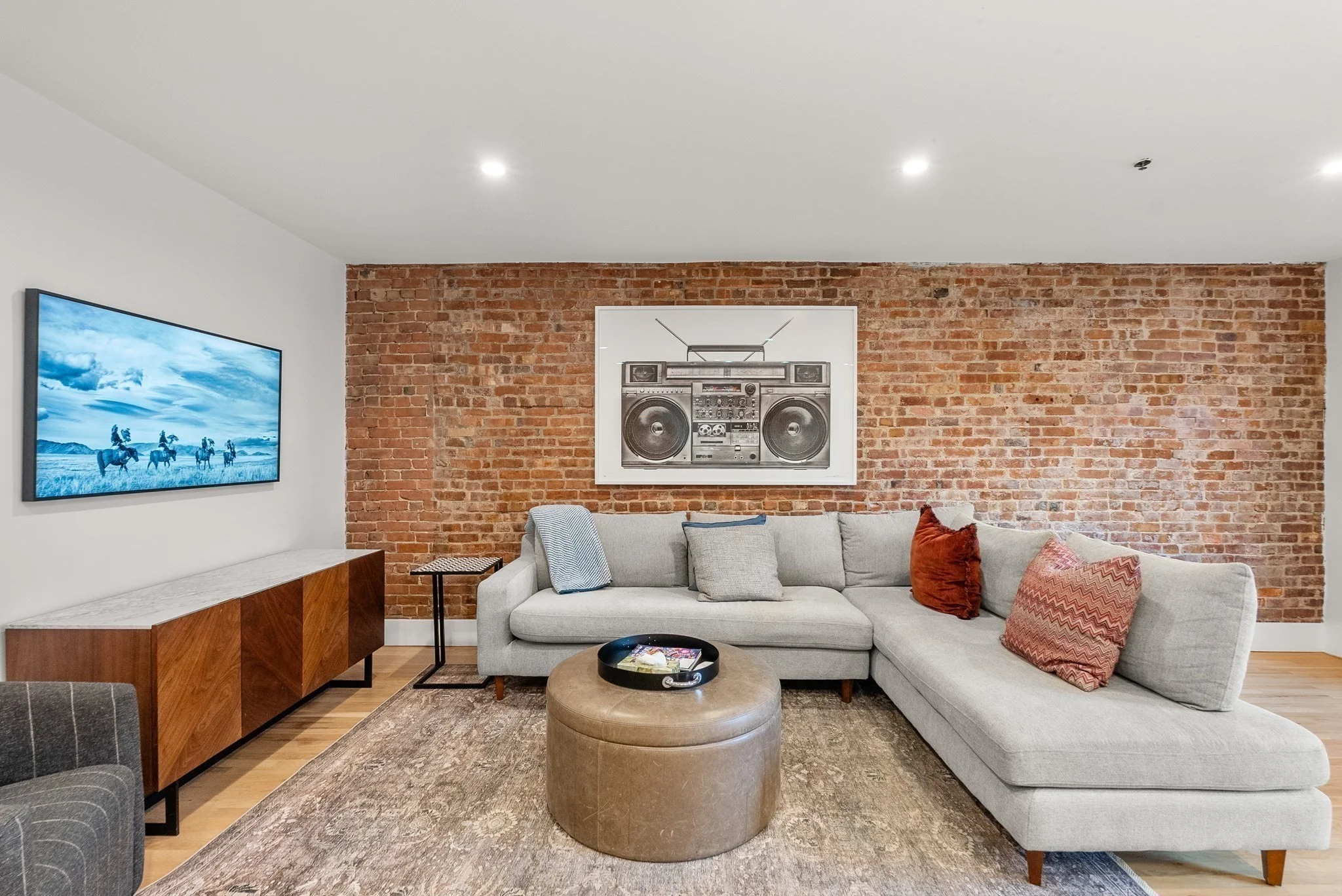 3 bed, 2 bath apartment for rent at 680 Tremont St Unit 1, South End — photo 9 of 26