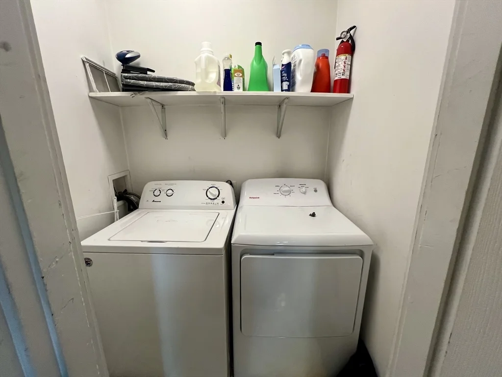 4 bed, 2 bath apartment for rent at 682 E 6th St Unit 1, South Boston — photo 9 of 21