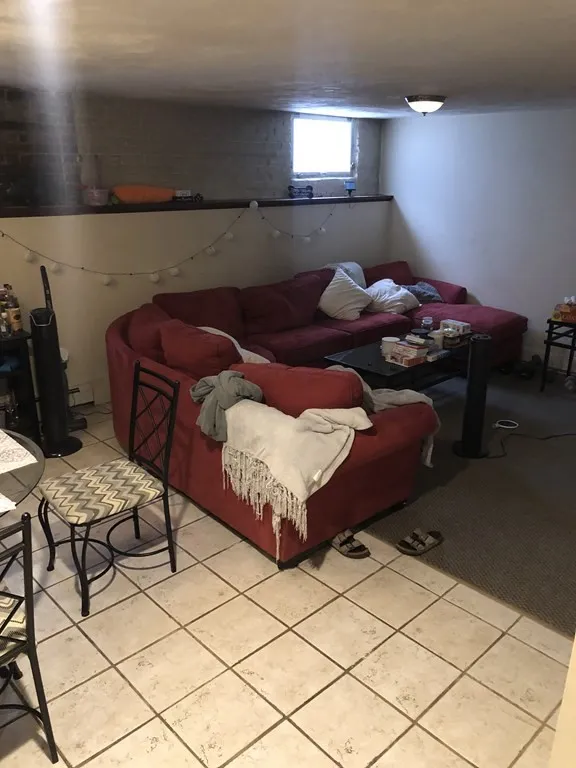 4 bed, 2 bath apartment for rent at 682 E Sixth Unit 1, South Boston — photo 3 of 7