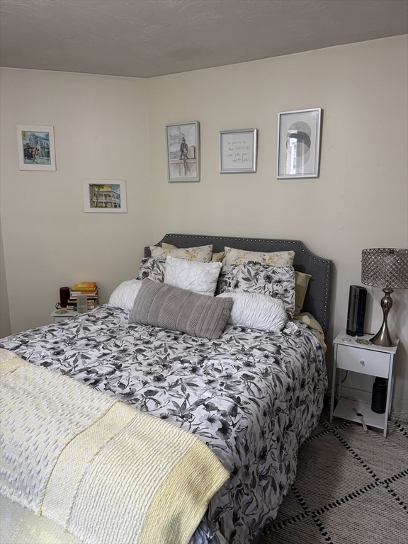 3 bed, 1 bath apartment for rent at 682 East 7th Unit 2, South Boston — photo 7 of 8